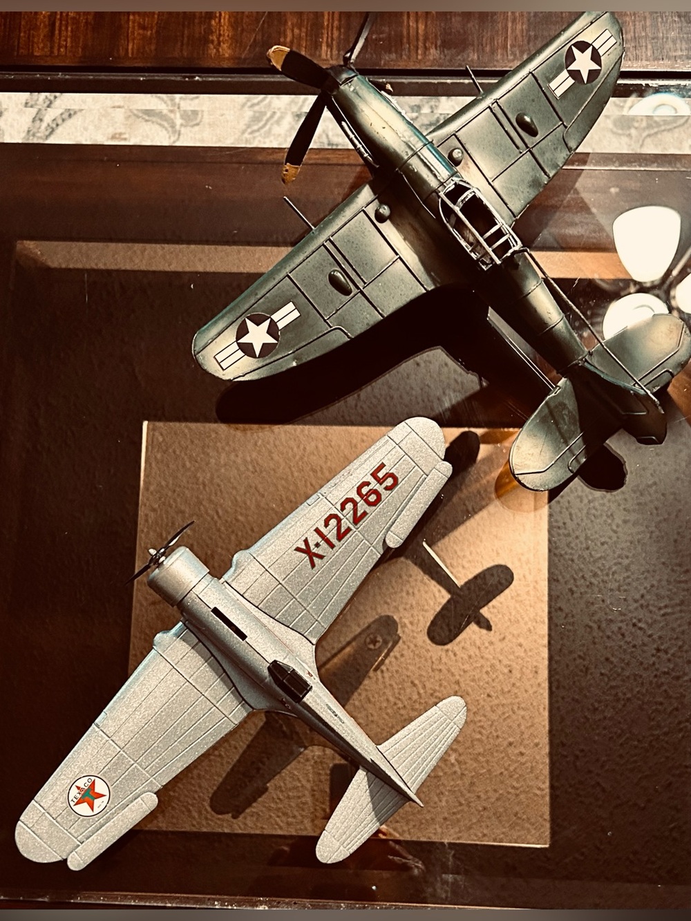 Source Unknown Olive Green & Silver Metal Aircraft Display Models